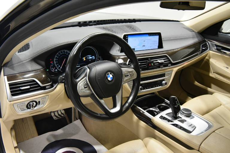 BMW 730 3