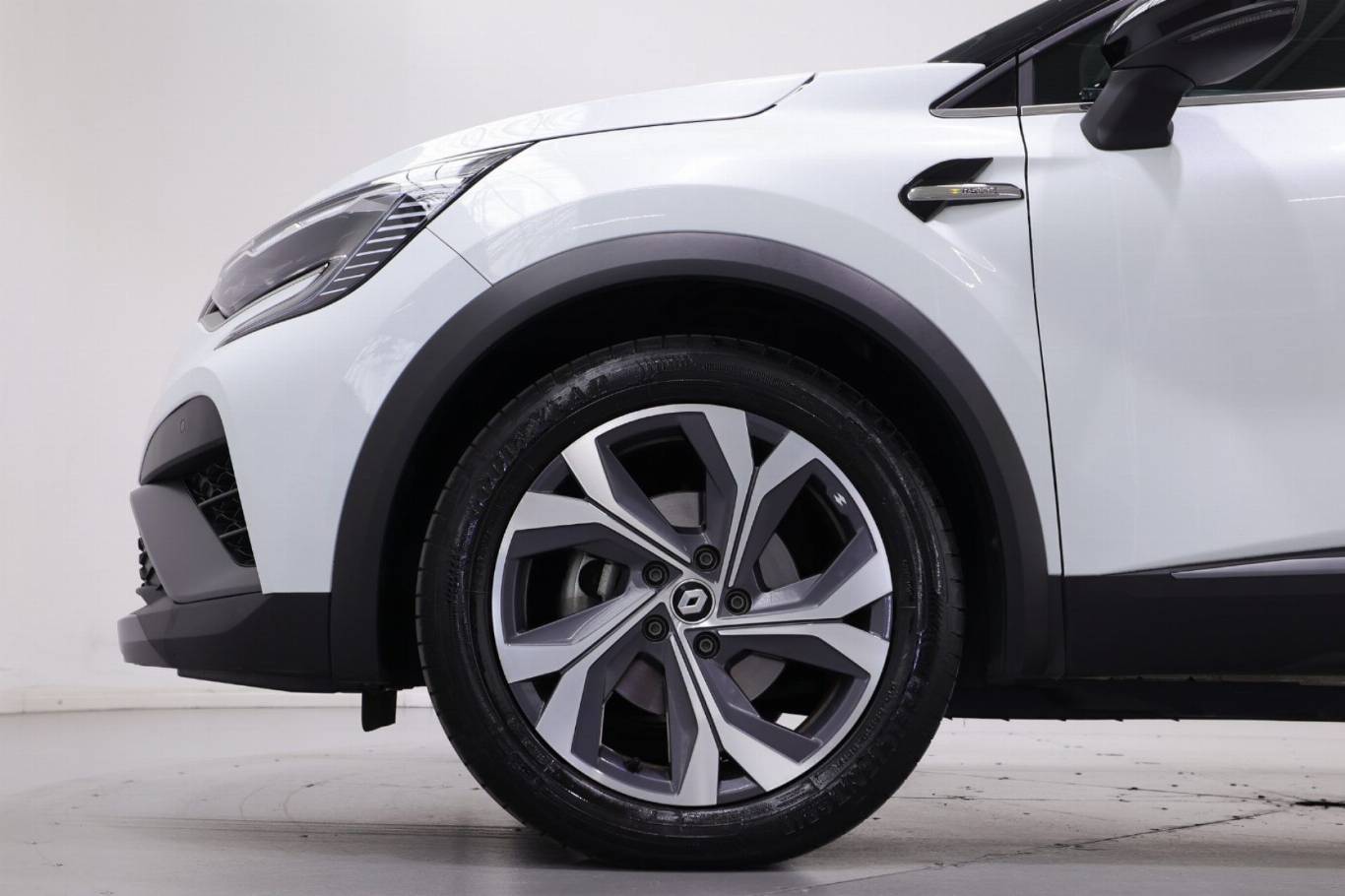 RENAULT Captur 17