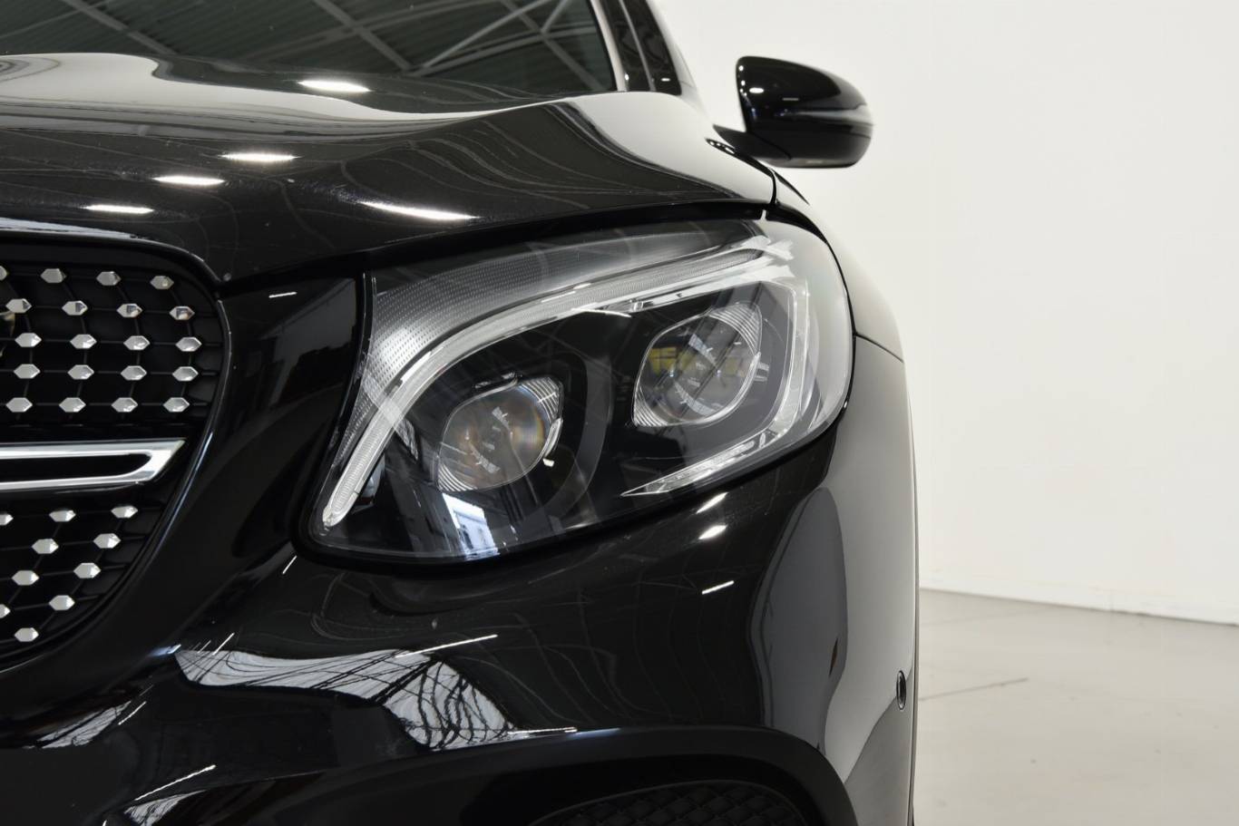 MERCEDES-BENZ GLC 220 37