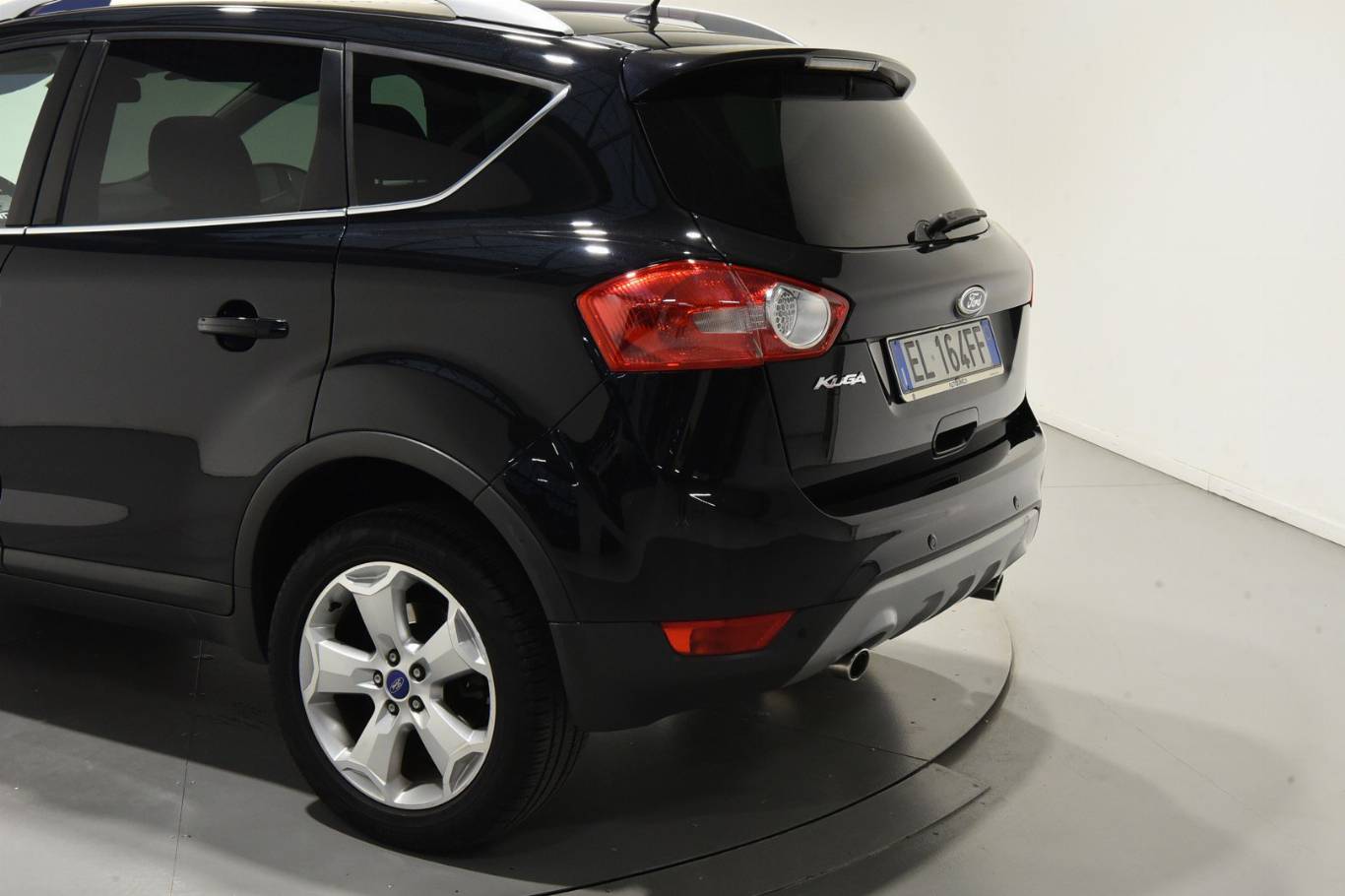 FORD Kuga 19