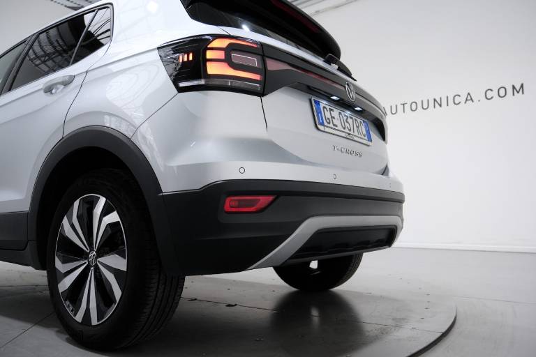 VOLKSWAGEN T-Cross 43