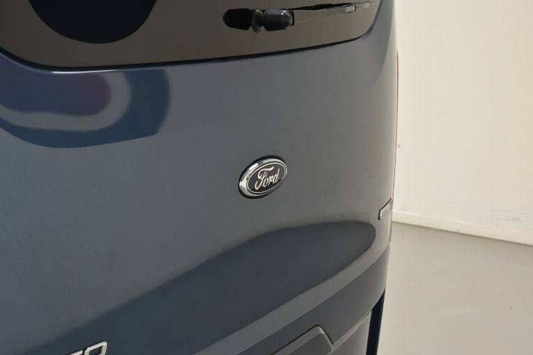FORD Tourneo Custom 52