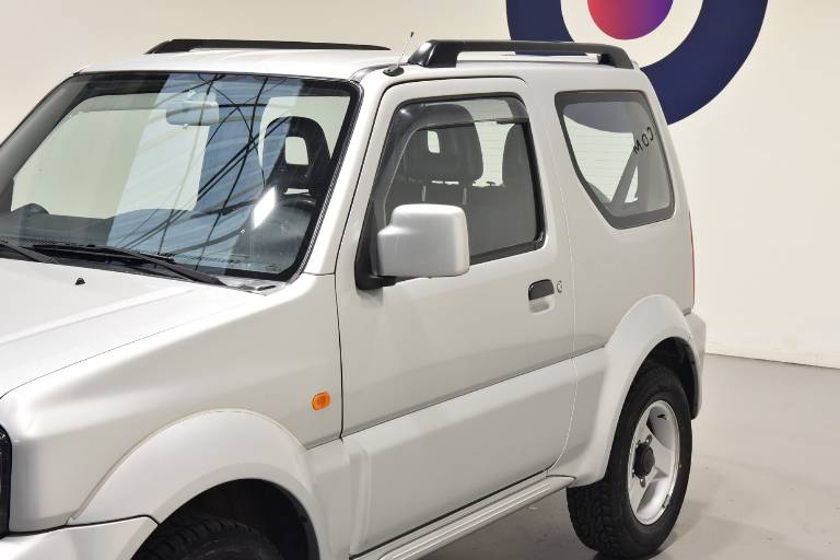 SUZUKI Jimny 33