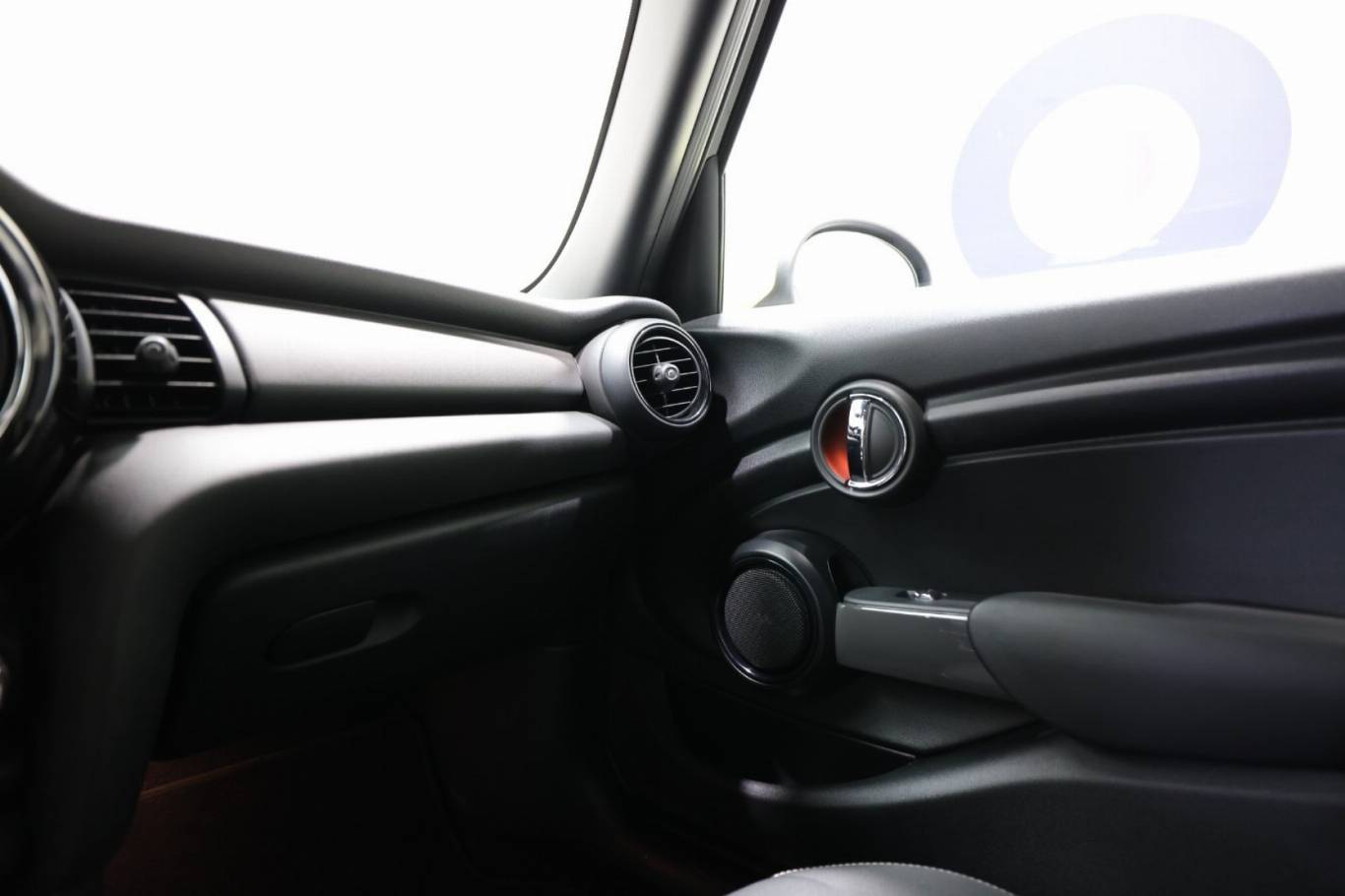 MINI One 30