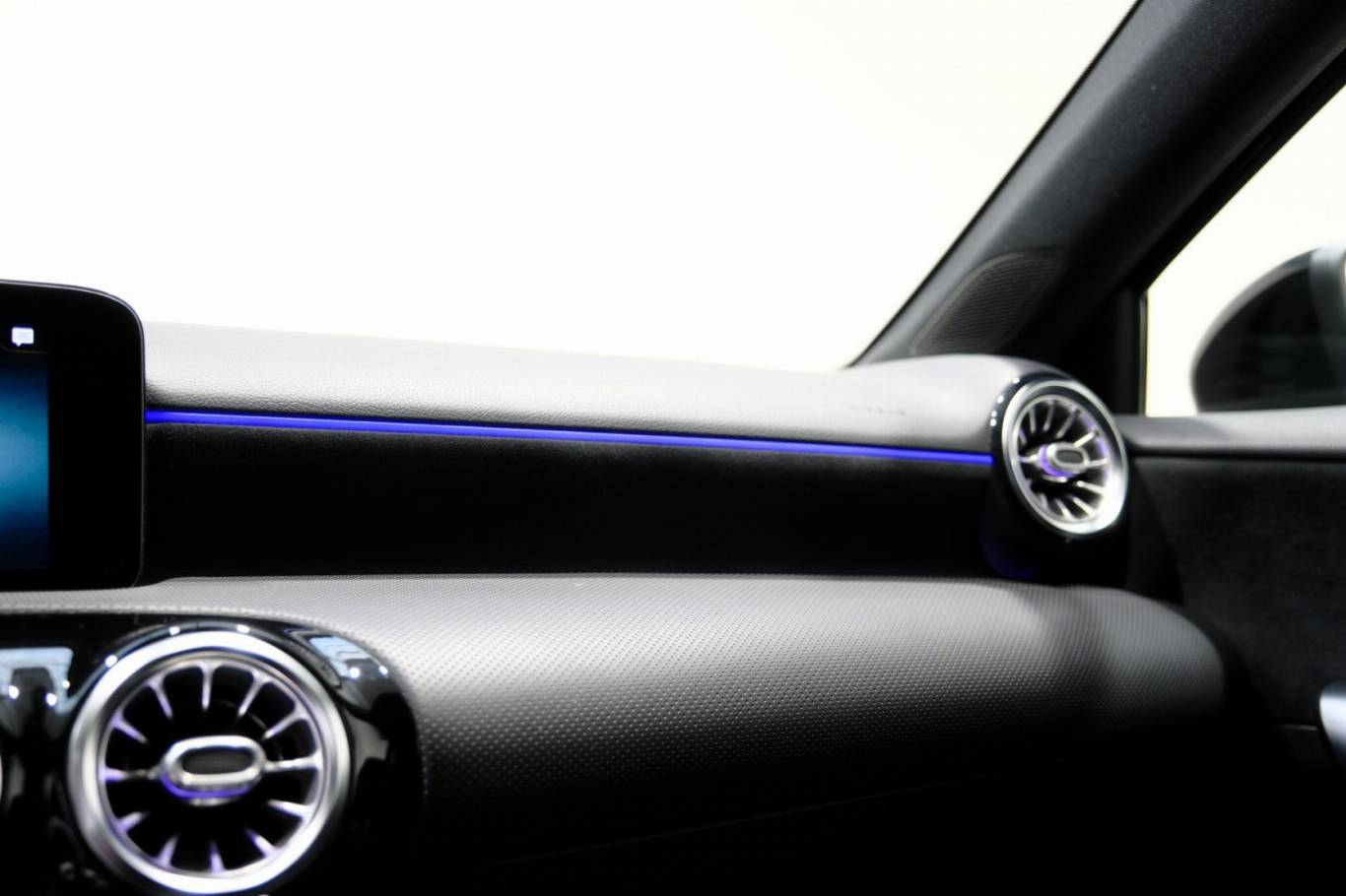 MERCEDES-BENZ A 200 34