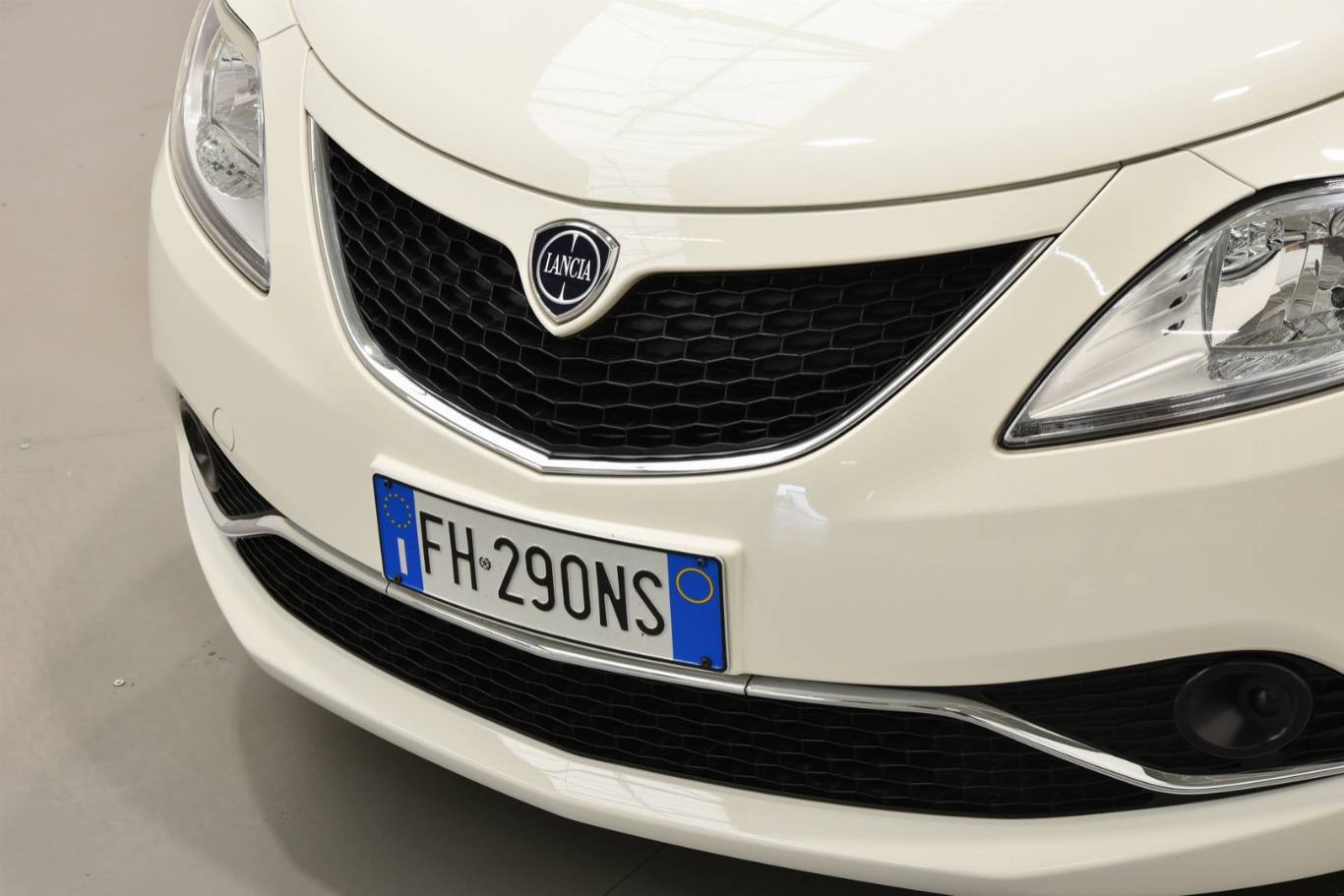 LANCIA Ypsilon 55