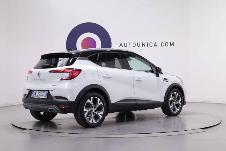 RENAULT Captur 14