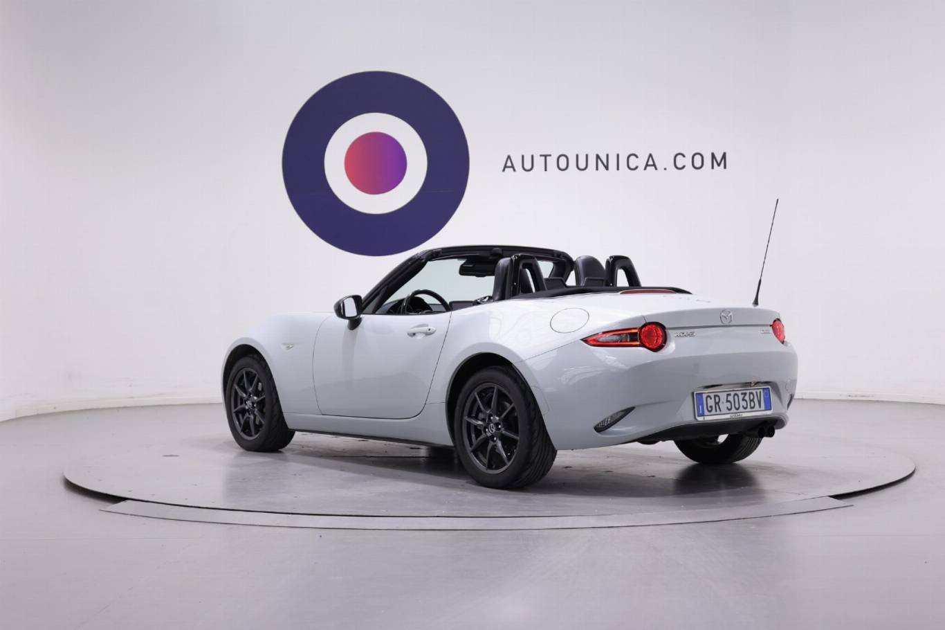 MAZDA MX-5 17