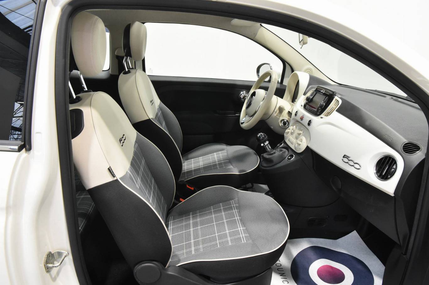 FIAT 500 24