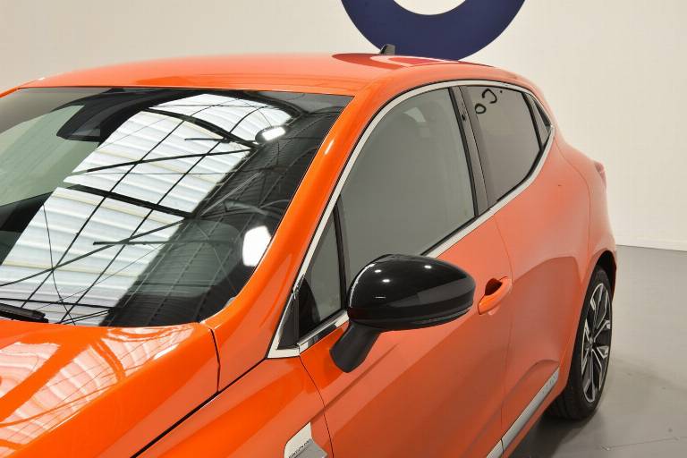 RENAULT Clio 48