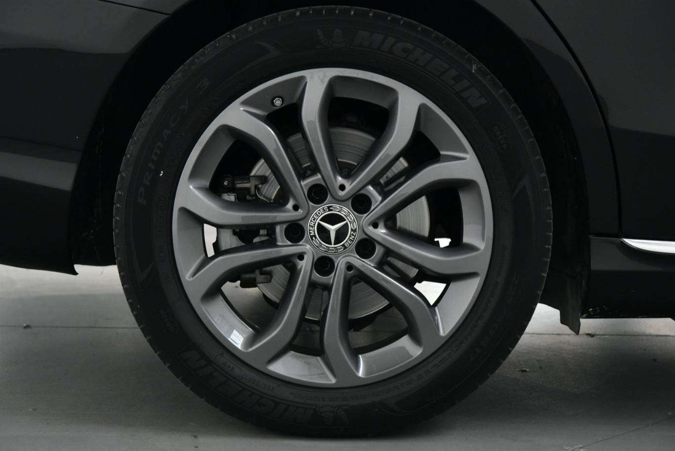 MERCEDES-BENZ C 220 33