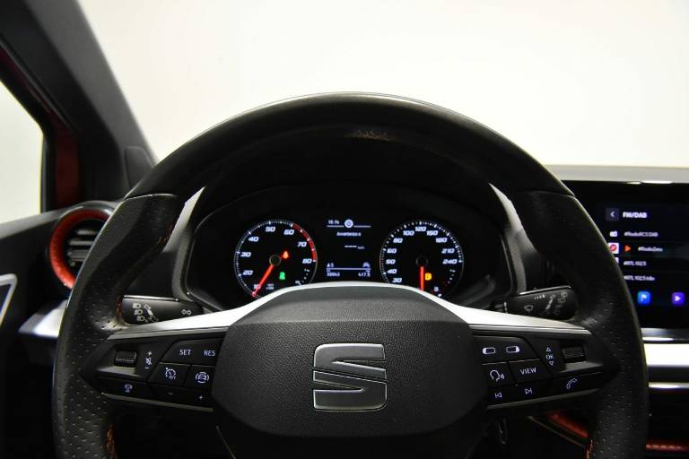 SEAT Arona 9