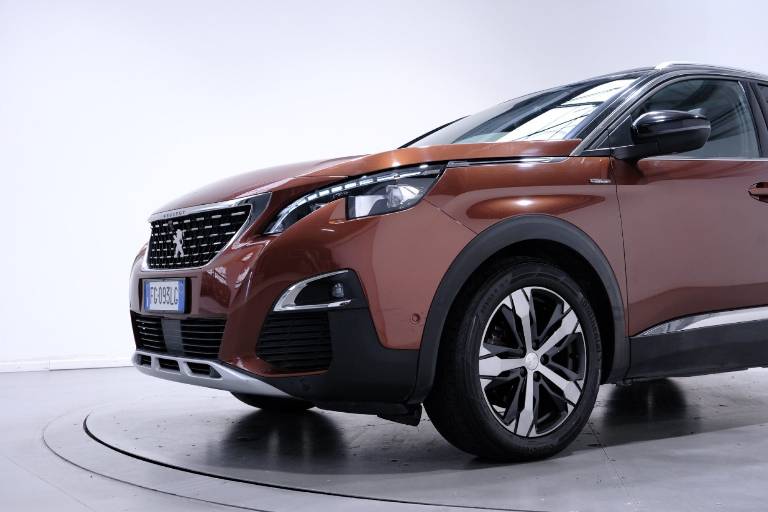 PEUGEOT 3008 57