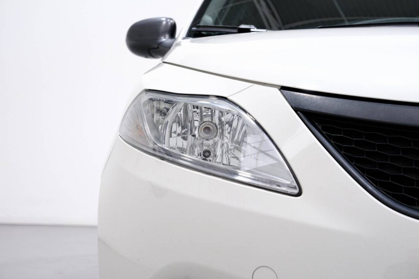 LANCIA Ypsilon 12