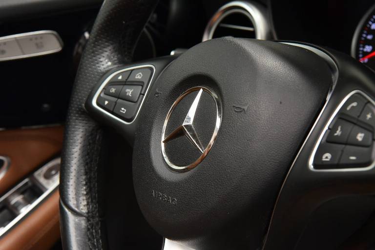 MERCEDES-BENZ C 220 40