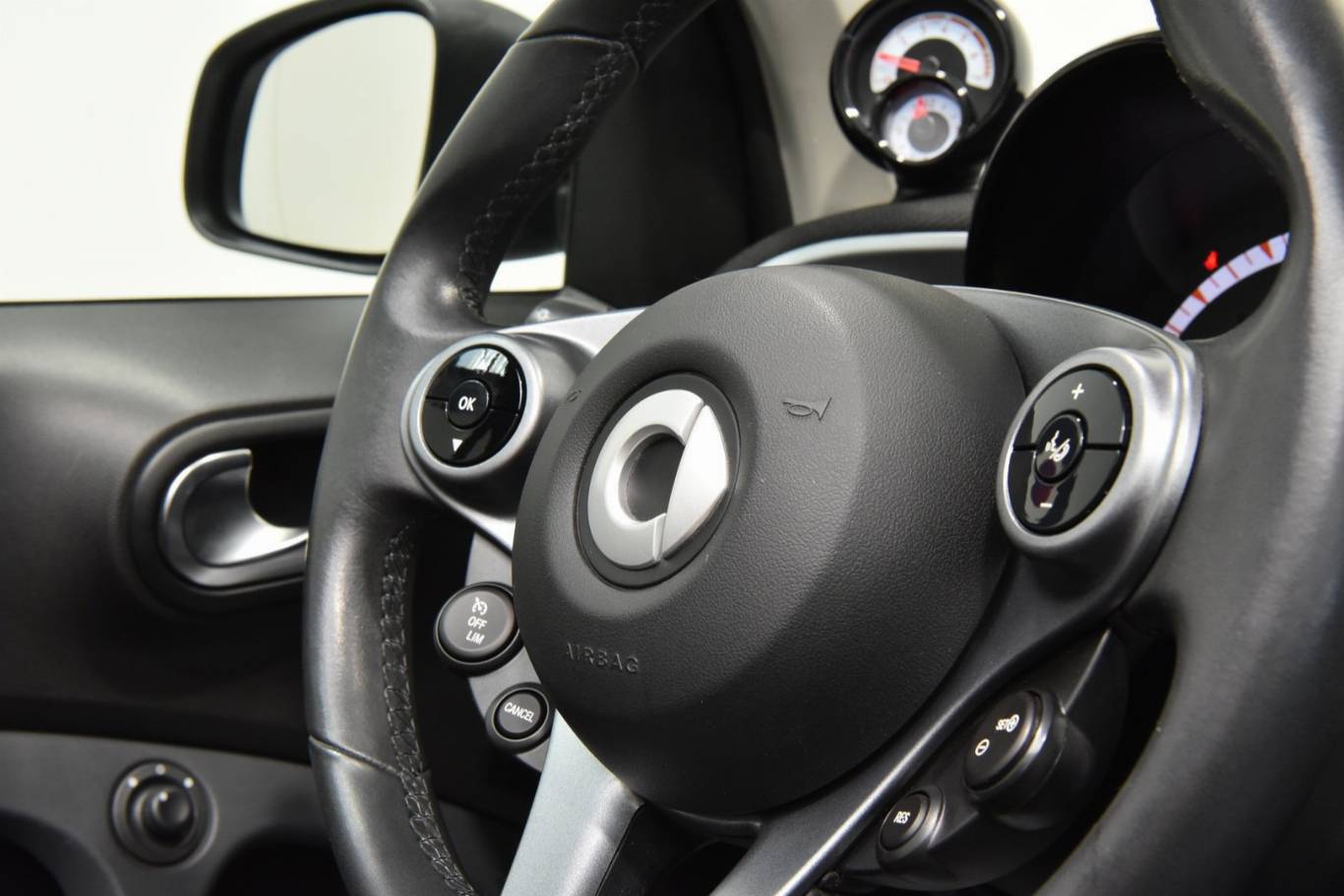 SMART ForTwo 28