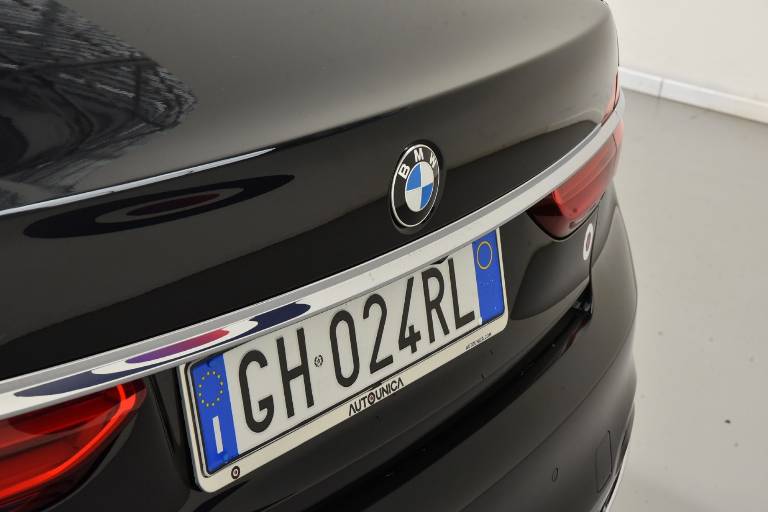BMW 730 64