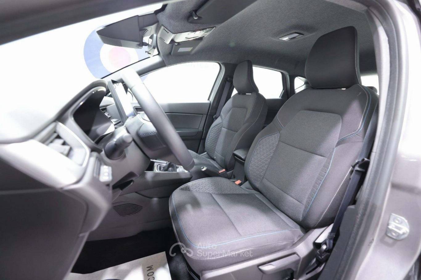 RENAULT Captur 6