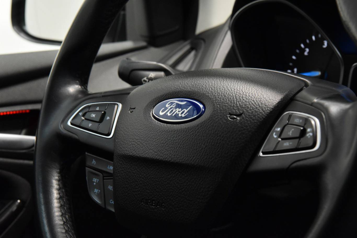 FORD Focus 46
