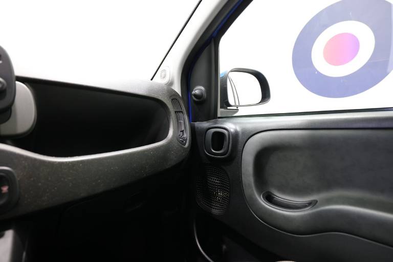 FIAT Panda Cross 28