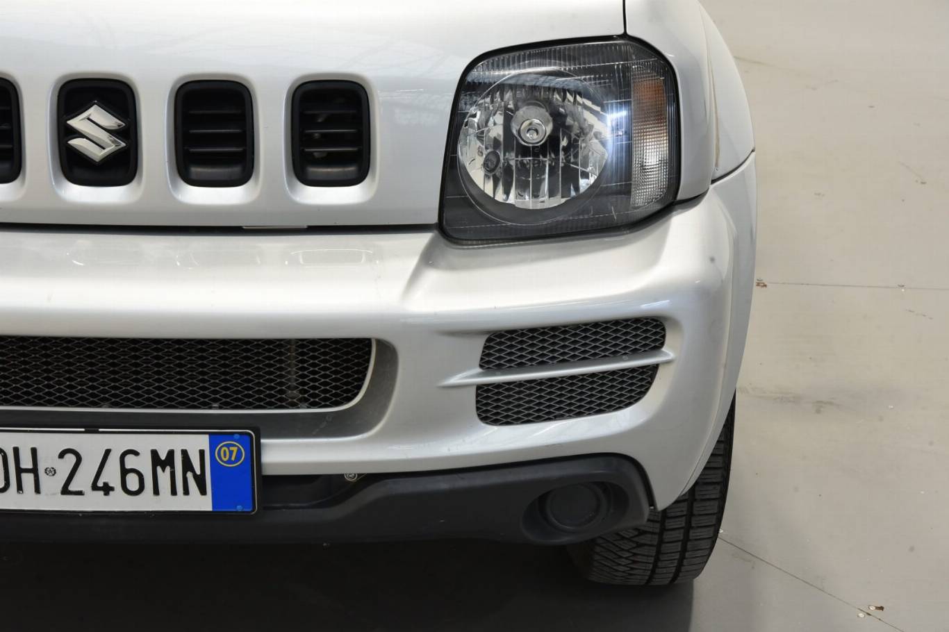 SUZUKI Jimny 6