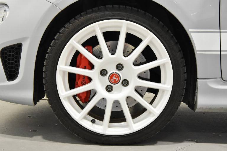 ABARTH 595 33