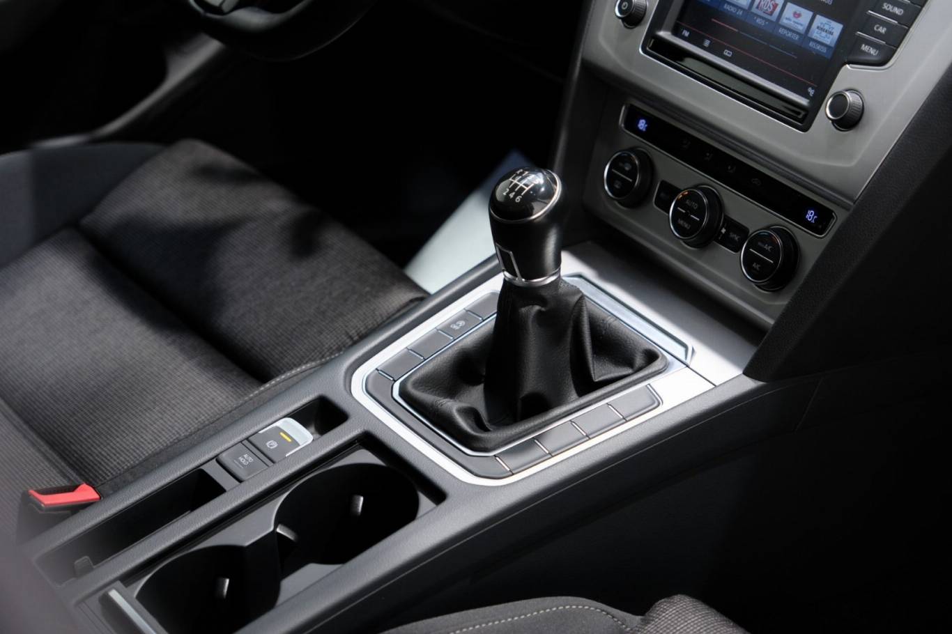 VOLKSWAGEN Passat Variant 58