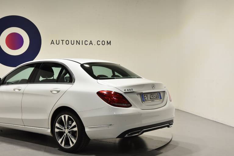 MERCEDES-BENZ C 220 37