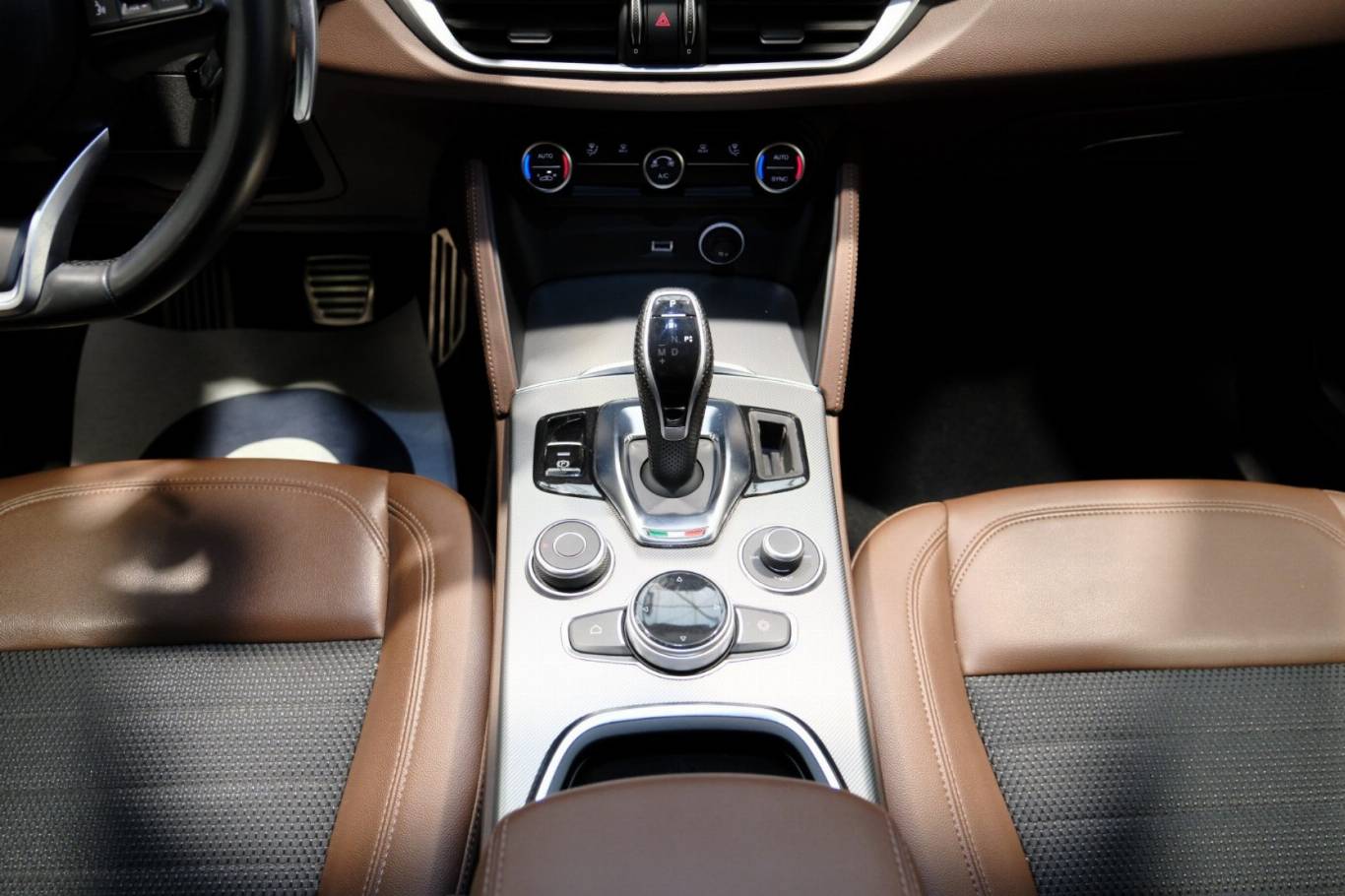 ALFA ROMEO Stelvio 45