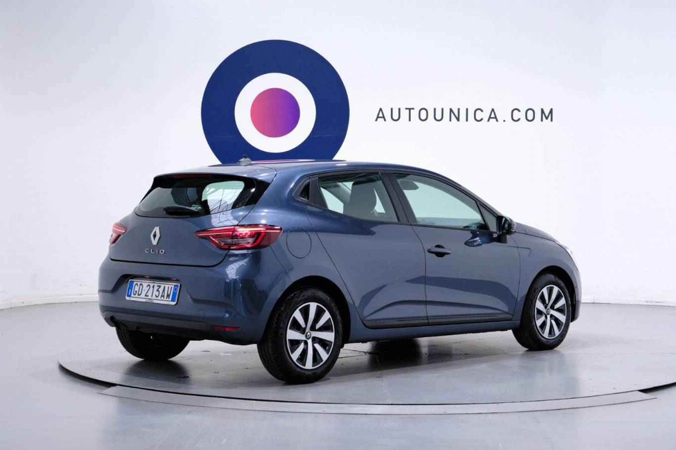RENAULT Clio 16