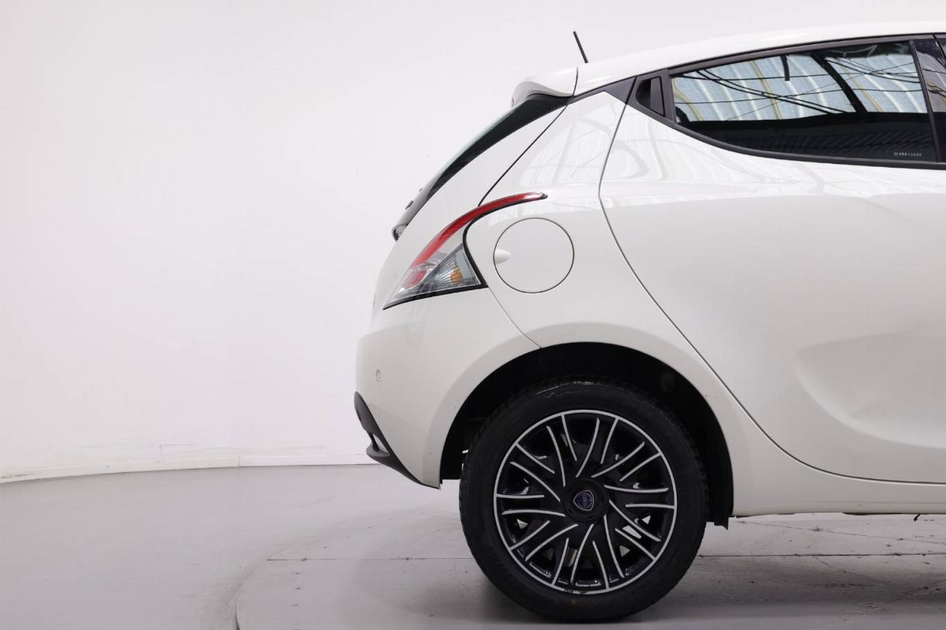 LANCIA Ypsilon 35