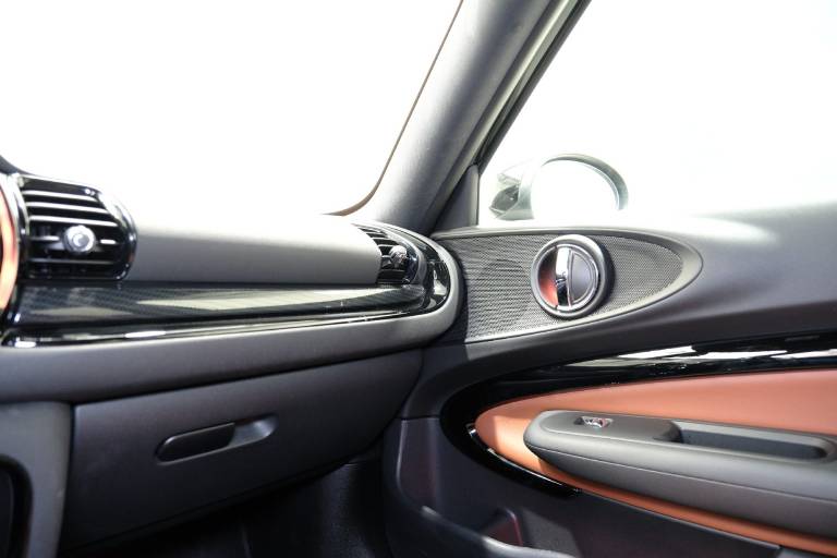 MINI Cooper Clubman 38