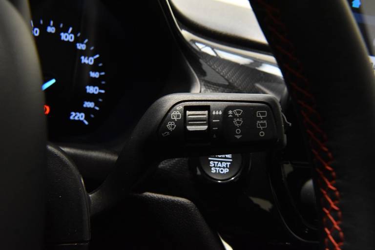 FORD Fiesta 23
