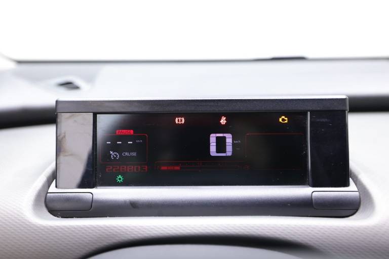 CITROEN C4 Cactus 8