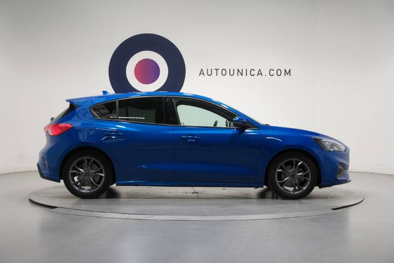 FORD Focus 4
