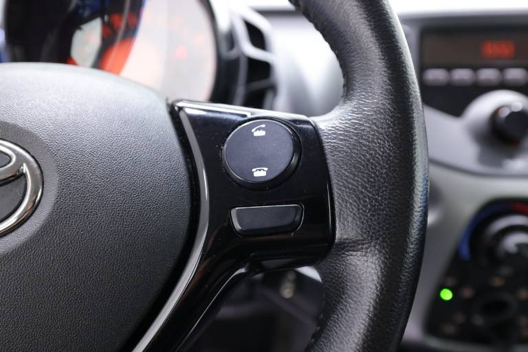 TOYOTA Aygo 18
