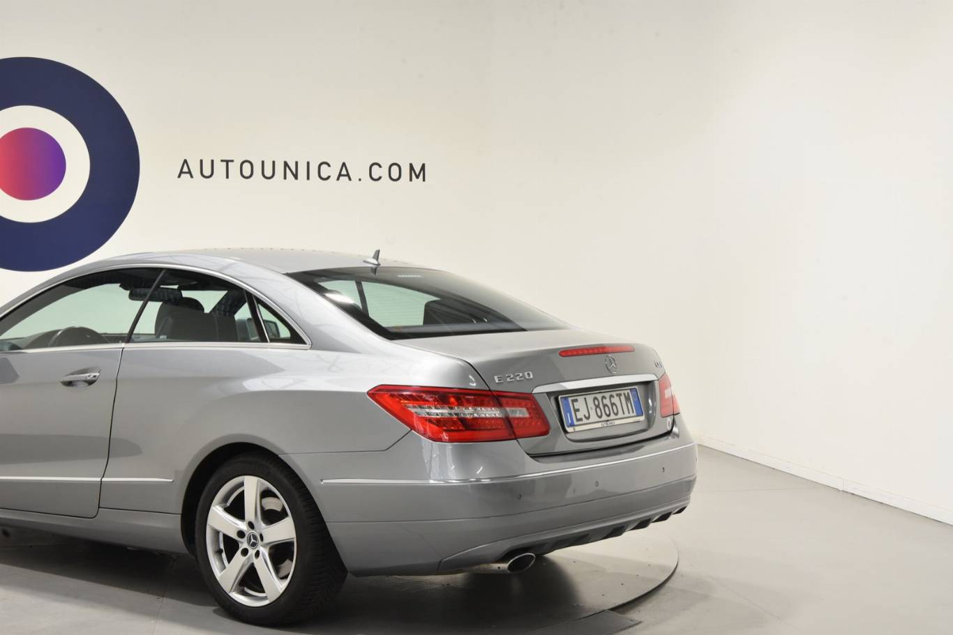 MERCEDES-BENZ E 220 36