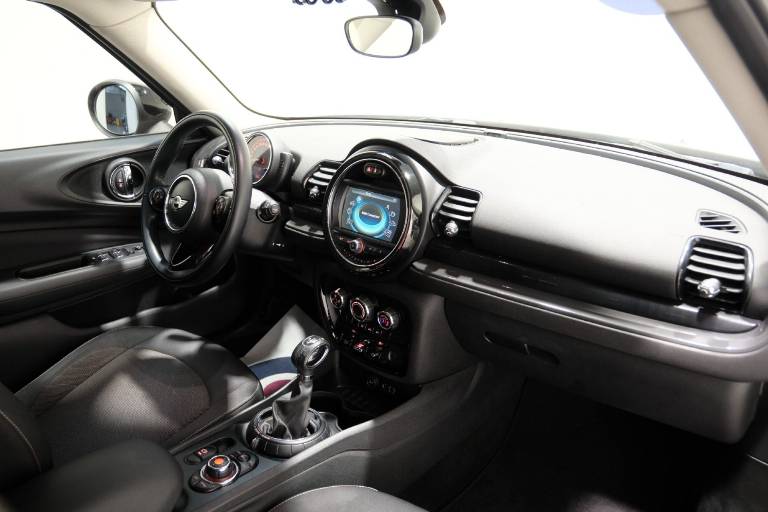 MINI Cooper Clubman 57