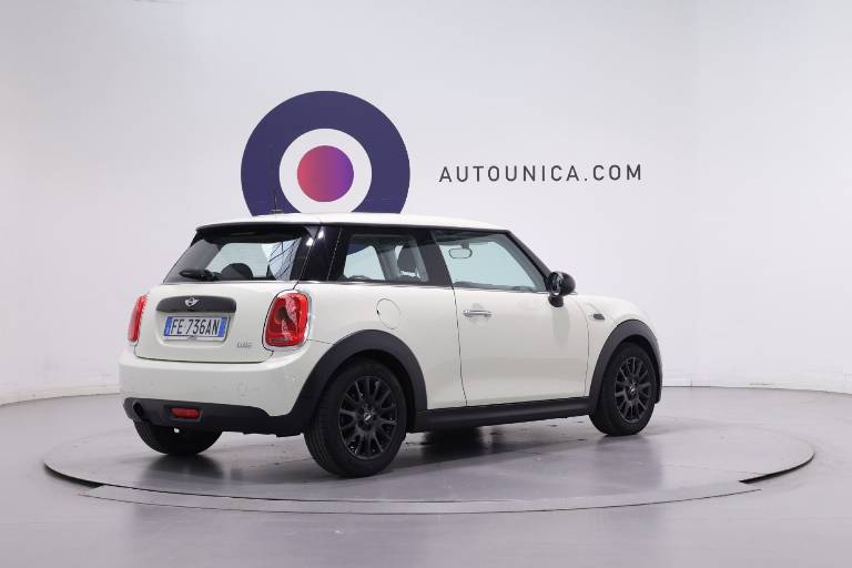 MINI One 14