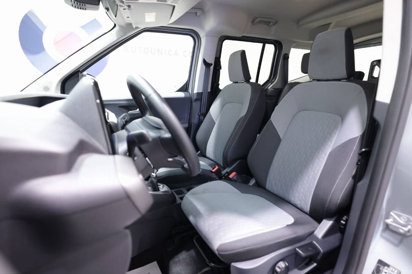 FORD Tourneo Courier 6
