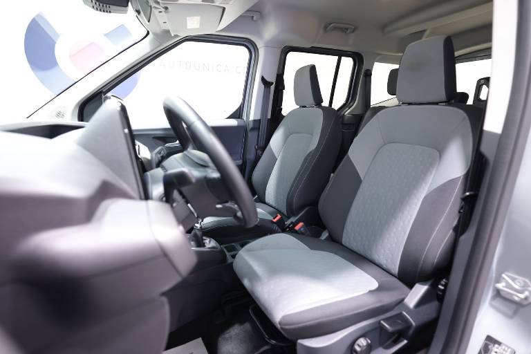 FORD Tourneo Courier 6