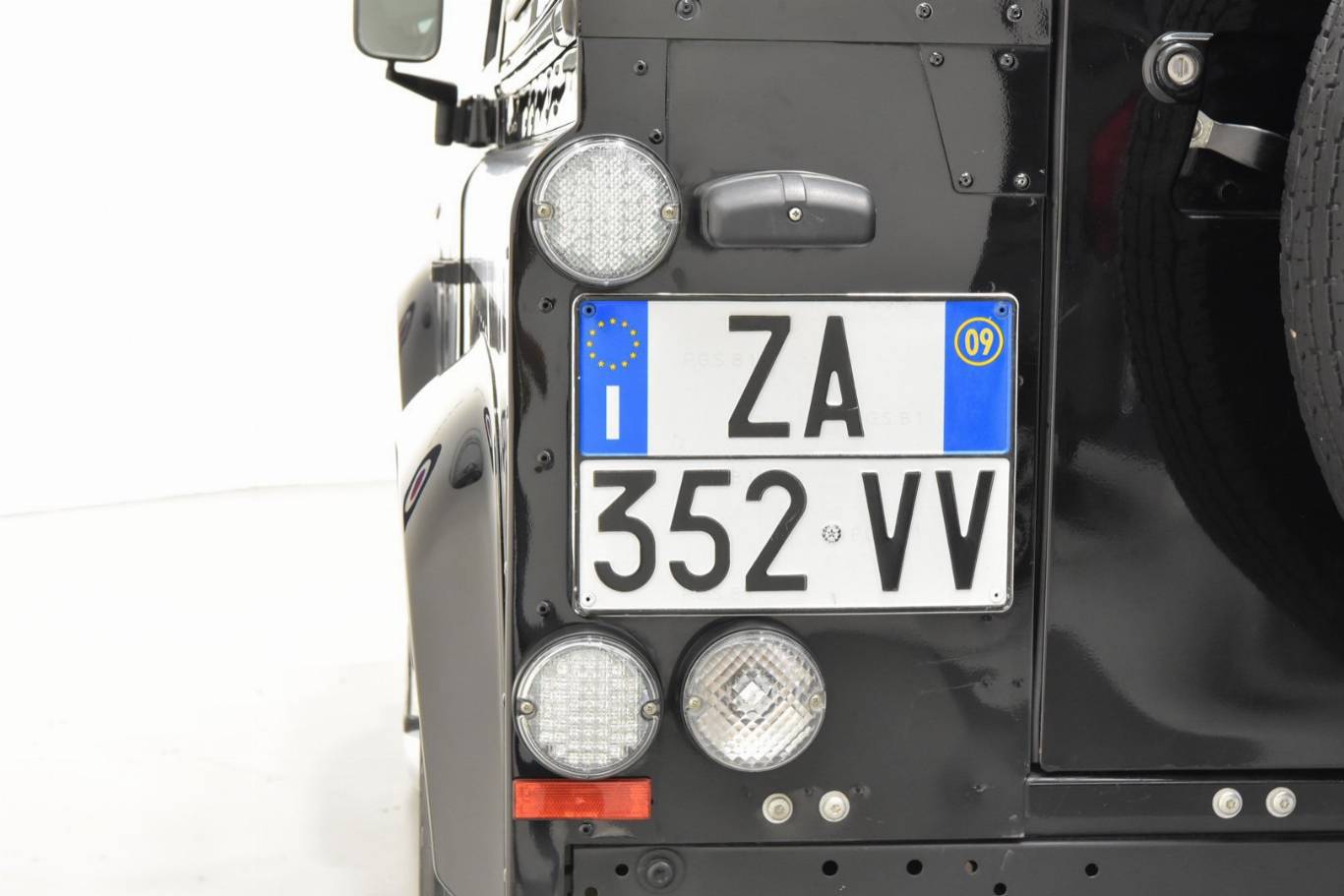 LAND ROVER Defender 40