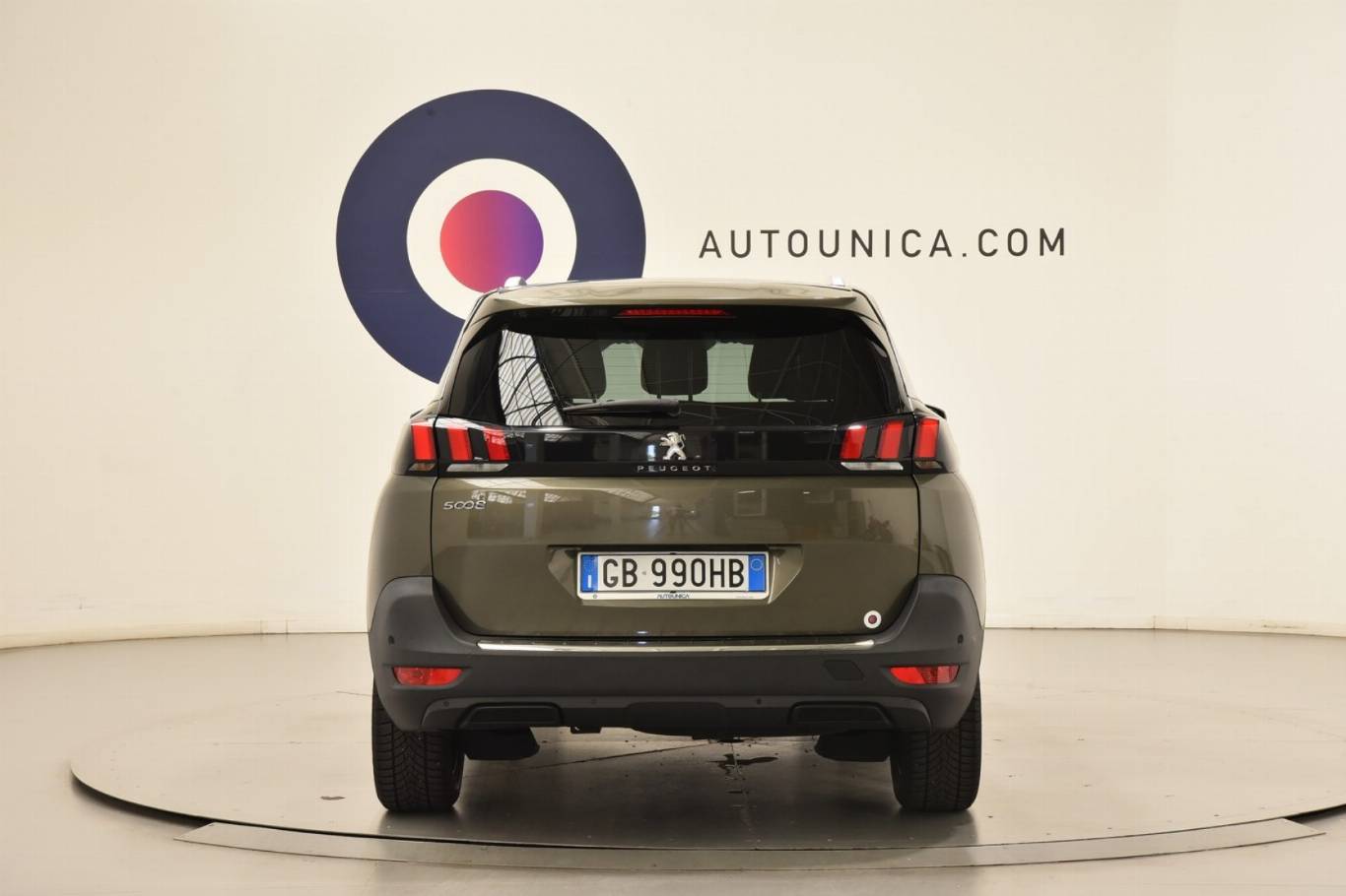 PEUGEOT 5008 6