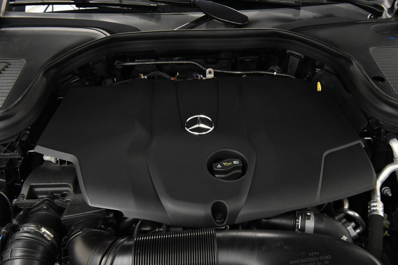 MERCEDES-BENZ GLC 220 14