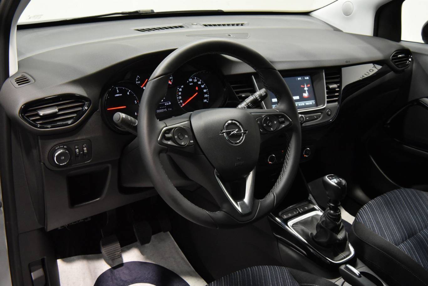 OPEL Crossland X 3