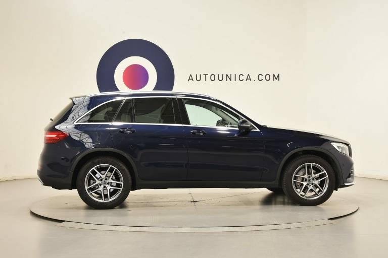 MERCEDES-BENZ GLC 220 27
