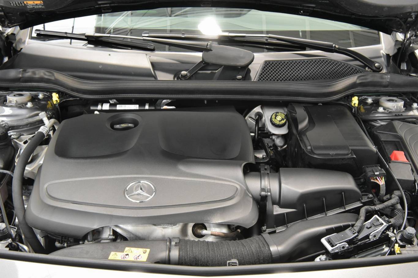 MERCEDES-BENZ A 160 12