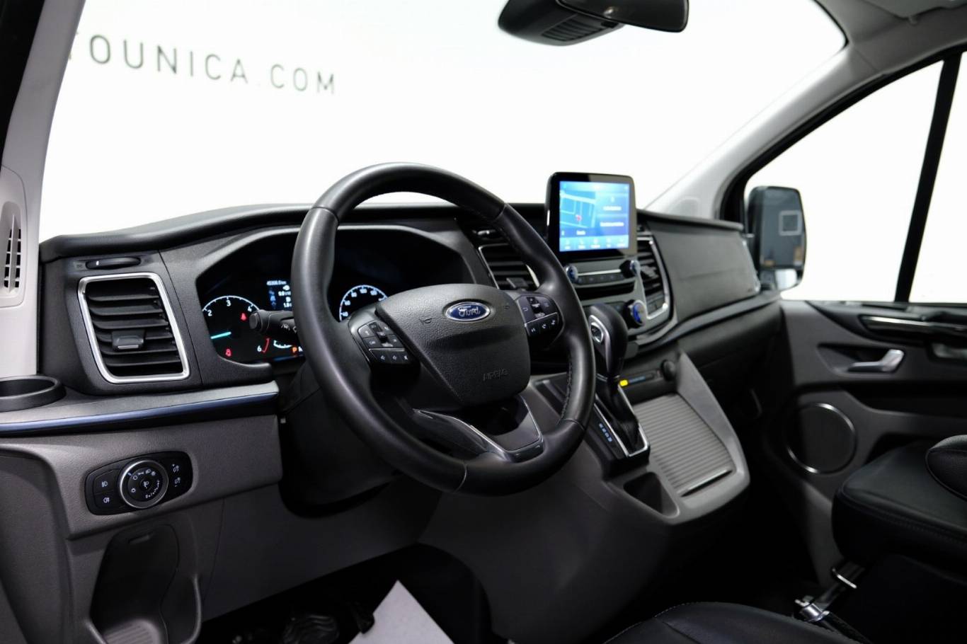 FORD Tourneo Custom 5