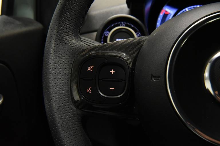 ABARTH 695 38