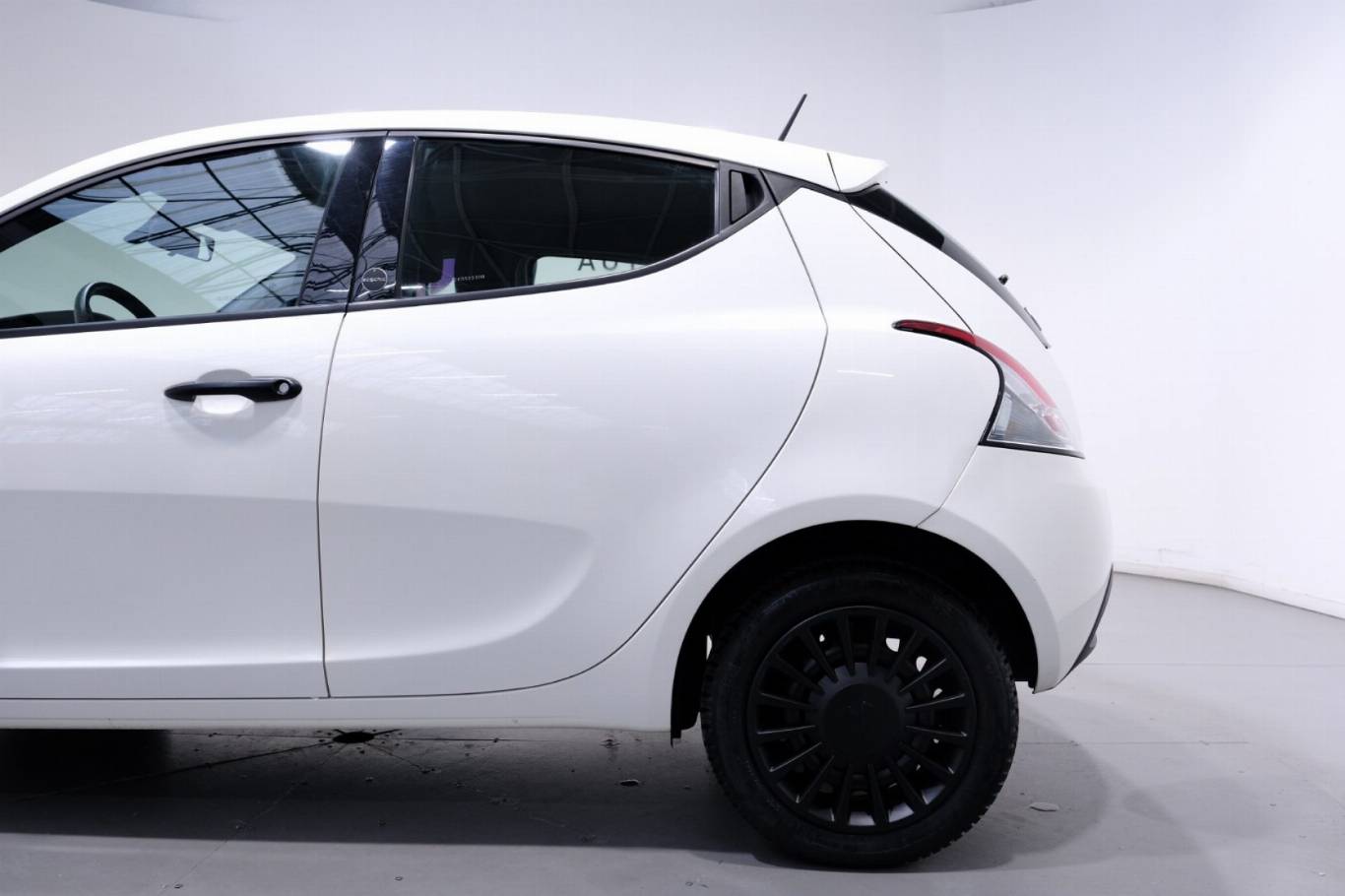 LANCIA Ypsilon 40